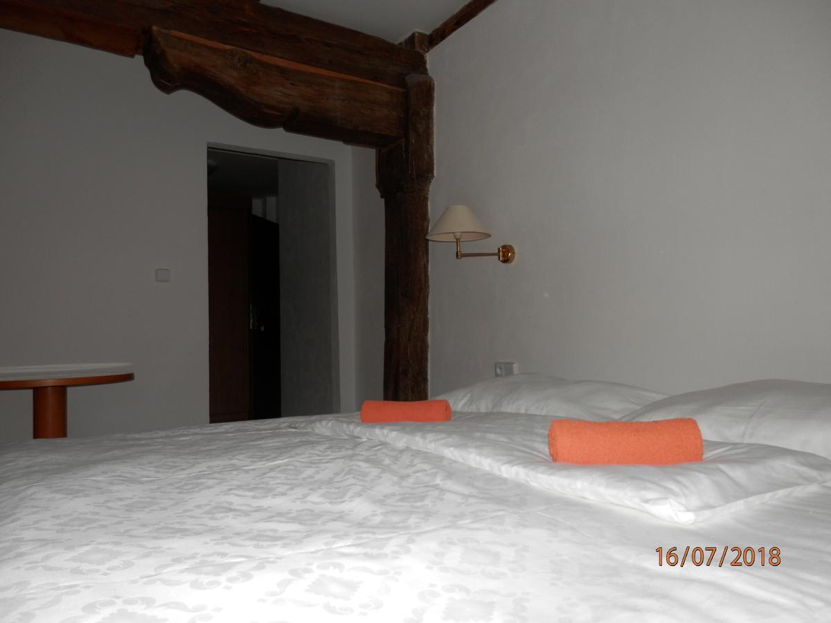 Hotel Panská sýpka Sedlec  Esterno foto